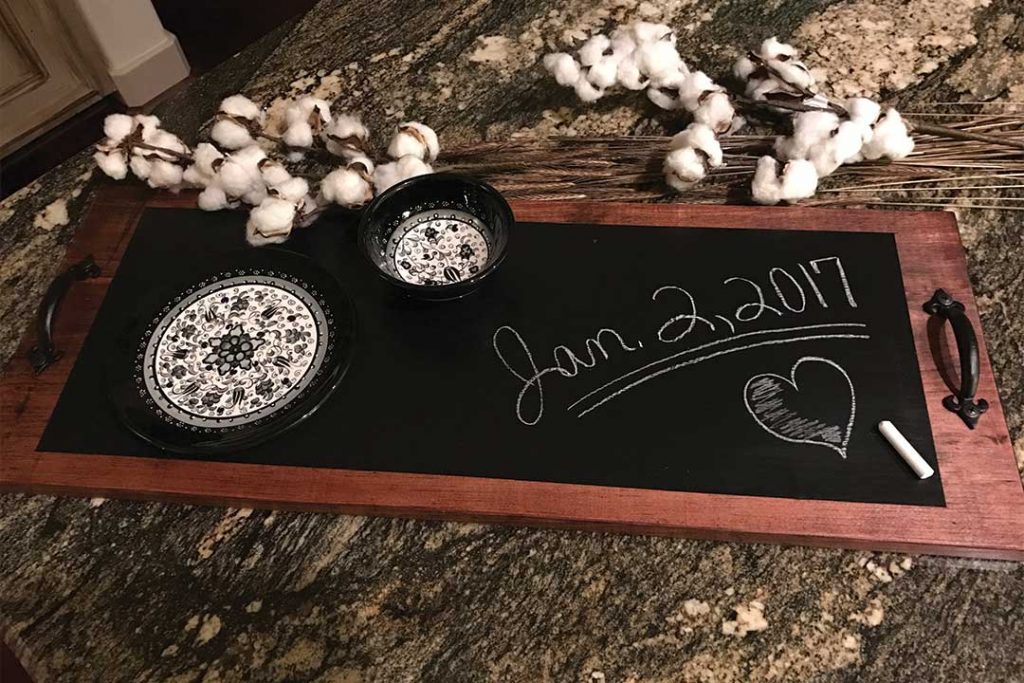 diy chalkboard serving tray, how to make a chalkboard serving tray, handmade wedding gift